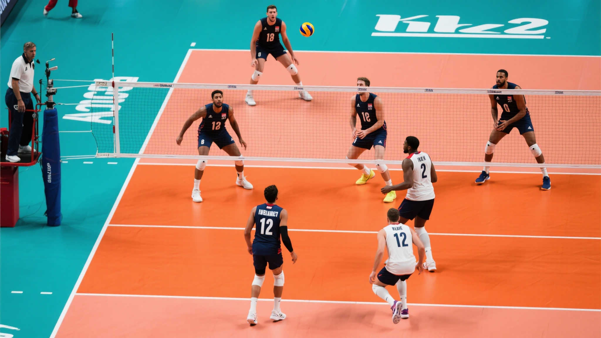 赛局本身激烈非凡，美国队求胜心切，但面对沉稳防守策